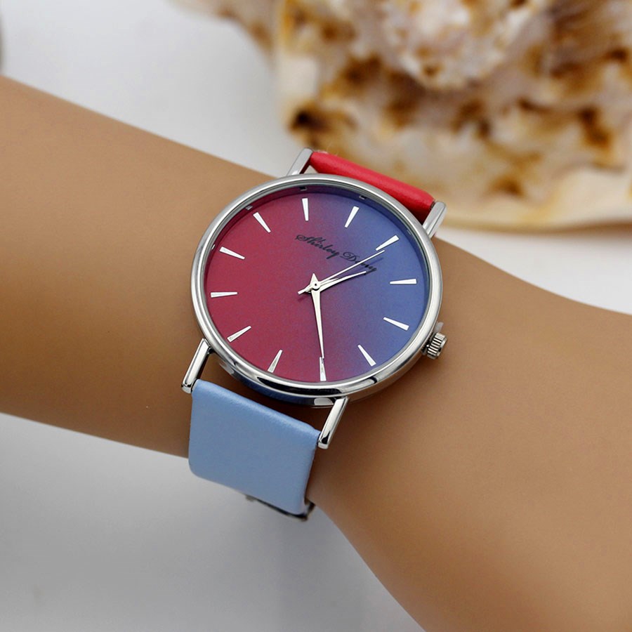 Female Quartz Wristwatch