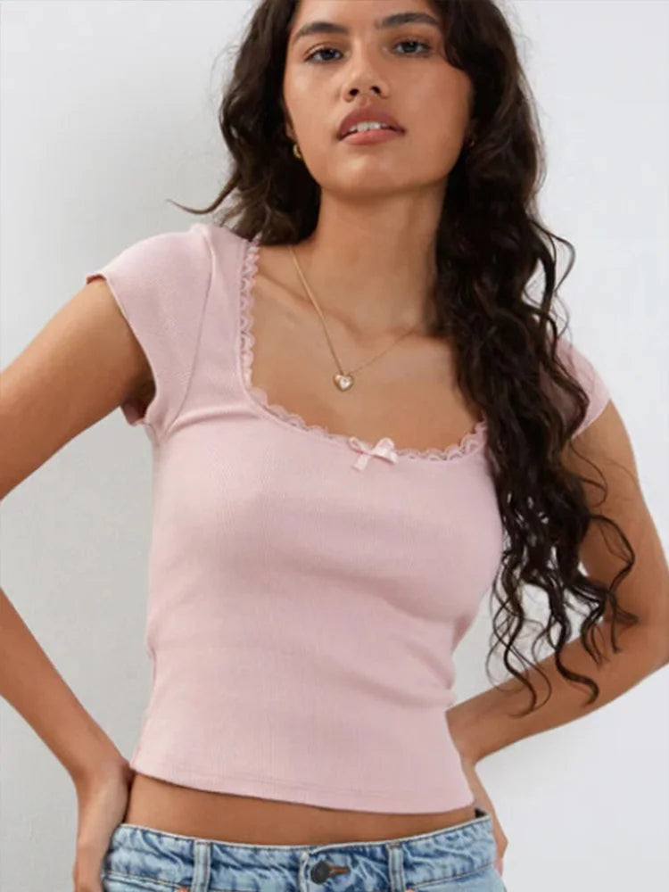 Women's Vintage Lace Trim Crop Top