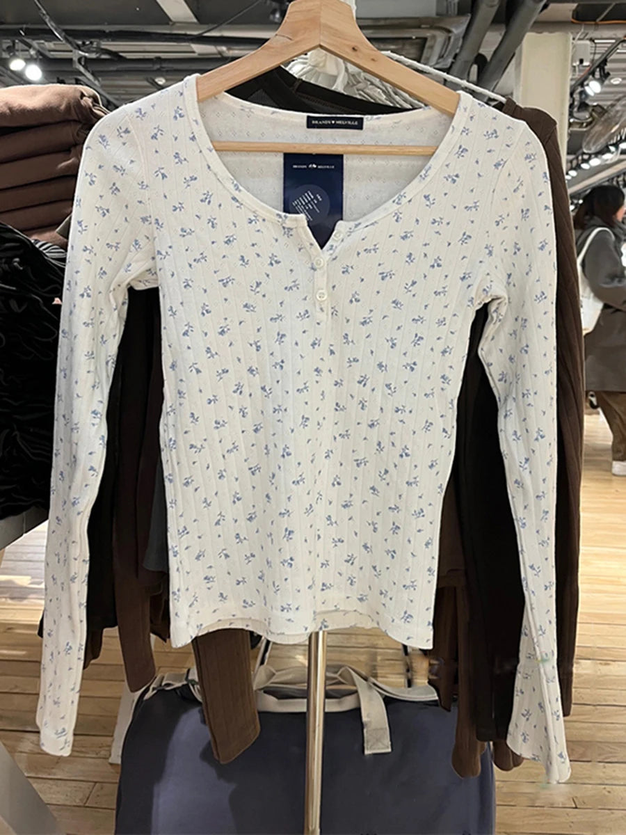 Woman Vintage Long Sleeve Top