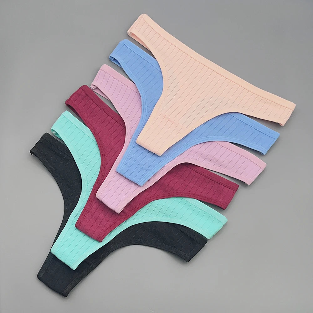 5 Pack of Women's Cotton Lace Thongs.