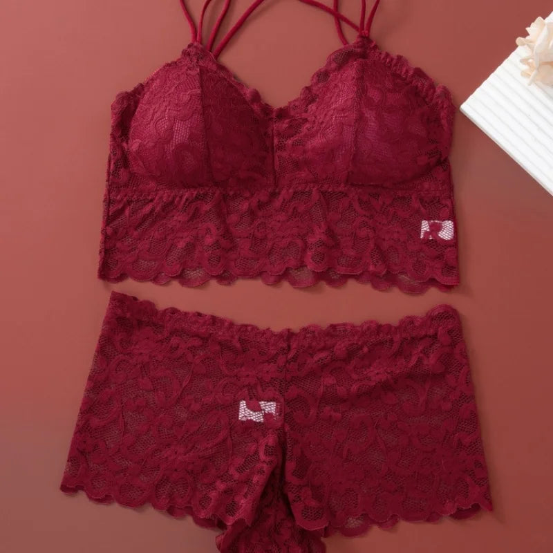 Women's Lace Non-wire Bra And Panties Set.