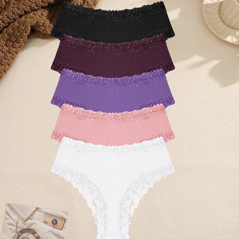 A Pack Of 5 Women Cotton Lace Panties.