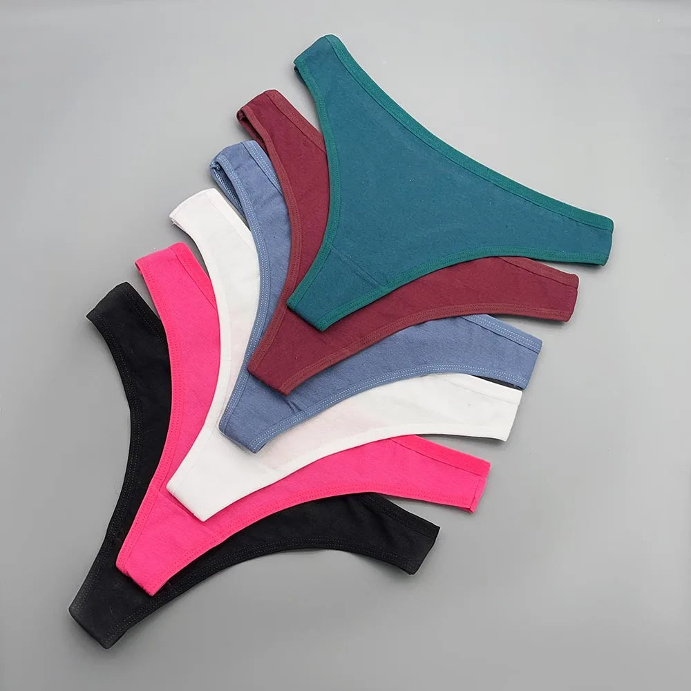 5 Pack of Women's Cotton Lace Thongs.