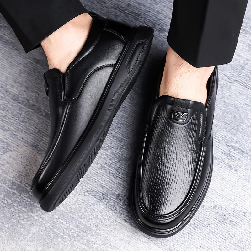 Men's Genuine Leather Shoes Durable for Long-Time Wear