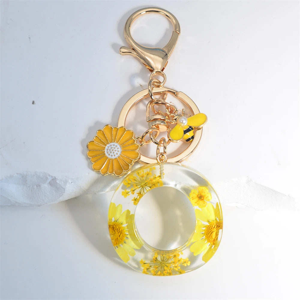 Cute Artificial Pearl Bee Pendant Keychain