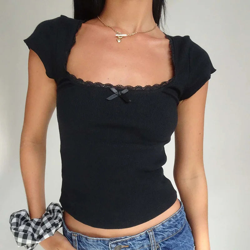 Women's Vintage Lace Trim Crop Top