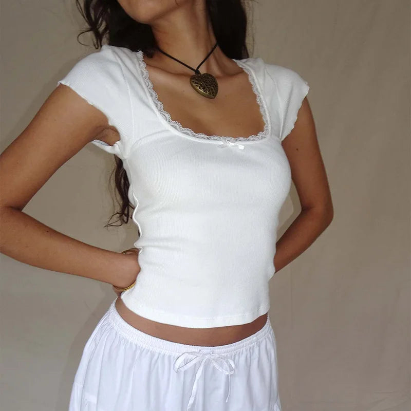 Women's Vintage Lace Trim Crop Top